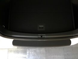 Nášlap kufru Volkswagen Golf VII combi r.v. 2012-2016