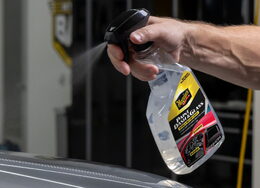 Čistič interiérových a exteriérových povrchů - Meguiar's Shine Tire Spray, 473ml