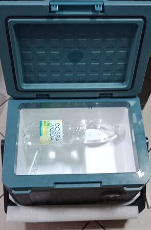 Kompresorová autolednička PRO-USER CoolX 15, 12V/24V/230V, 15L