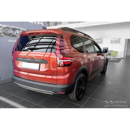 Ochranná lišta hrany kufru - Dacia Jogger r.v. 2021-> černá
