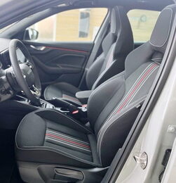 Autopotahy ŠKODA KAMIQ MONTE CARLO, od r. 2019, ROYAL-1