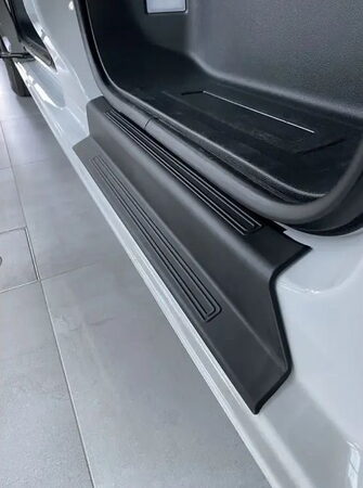 Kryty prahů Volkswagen T7 r.v. 2024->