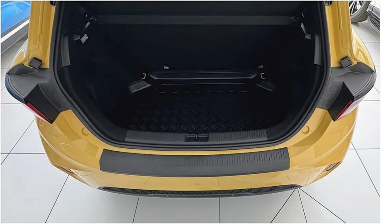 Nášlap kufru MG 3 r.v. 2024->