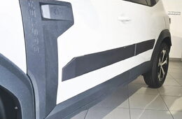 Lišty dveří Dacia Duster r.v. 2024-> (široké)