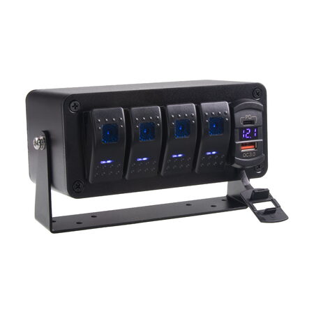 Panel s 4x spínači Rocker, voltmetr + USB/USB-C zásuvka, 12/24V