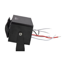 Panel s 4x spínači Rocker, voltmetr + 2x USB zásuvka, 12/24V