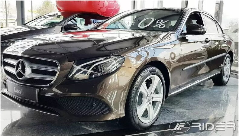Lišty dveří Mercedes E-Klasse Sedan r.v. 2017->