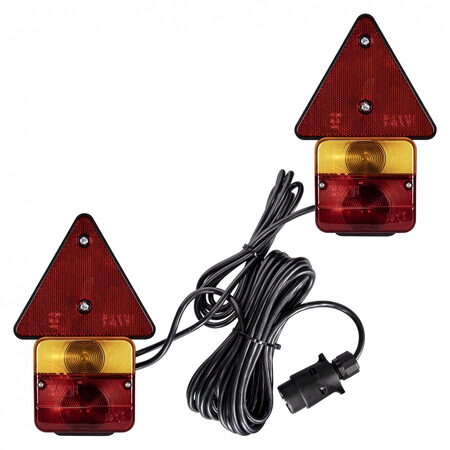 Sdružená světla s magnetem a trojúhelníky, homologace