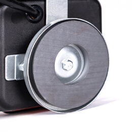 Sdružená světla s magnetem a trojúhelníky, homologace