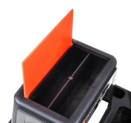 Dílenská židle na kolečkách s úložným prostorem na nářadí 150 kg