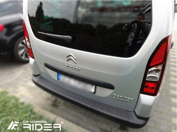 Nášlap kufru Citroen Berlingo II r.v. 2008->
