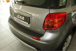 Nášlap kufru Suzuki SX4 r.v. 2006-13R