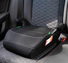 Podsedák do auta 15-36kg černý ECE R129