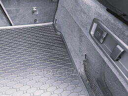 Gumová vana do kufru BMW 5(G61) Touring r.v. 2024->