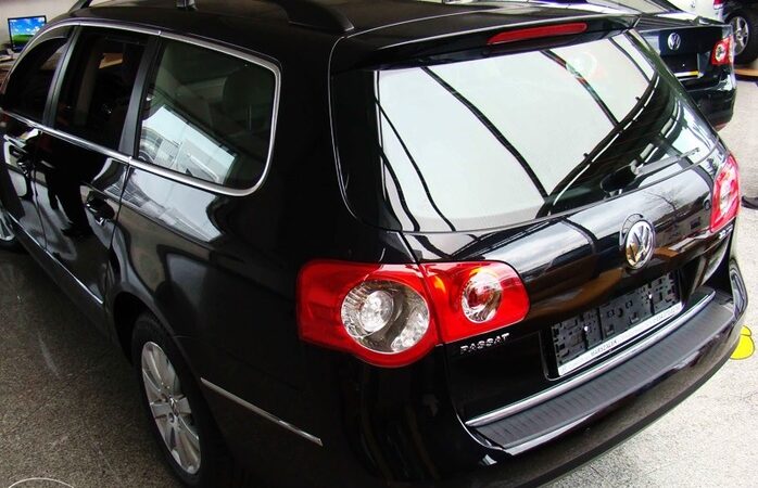 Nášlap kufru Volkswagen Passat combi B6 2006-2010
