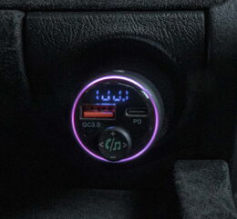 Bluetooth/FM modulátor bezdrátový, 12/24V, 1x USB, 1x USB-C