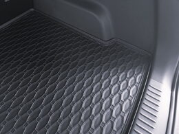 Gumová vana do kufru OMODA C5 r.v. 2022-> s rezervou