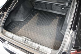 Vana do kufru PORSCHE Panamera Sedan 2017->