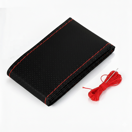 Potah volantu perforovaný černý s červenou nití 37-38cm