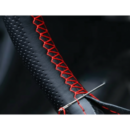 Potah volantu perforovaný černý s červenou nití 37-38cm