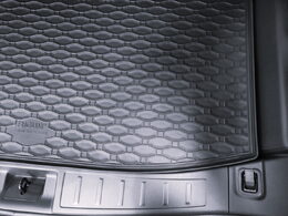 Gumová vana do kufru MITSUBISHI Outlander PHEV r.v. 2022->