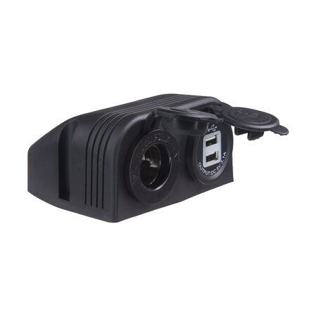 Dvojitá zásuvka s panelem 1x CL + 2x nabíječka USB voděodolná