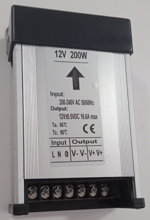Průmyslový zdroj/měnič napětí 230V/12V 200W , krytí IP40