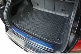 Vana do kufru VOLKSWAGEN Touareg II 2010->