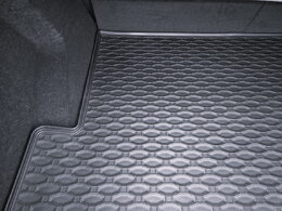 Gumová vana do kufru OMODA 9 PHEV r.v. 2024->