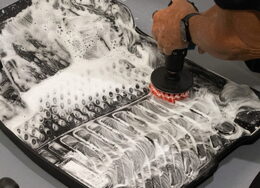 Meguiar's Foaming Floormat & Carpet Cleaner - čistič textilií a autokoberečků, 473ml