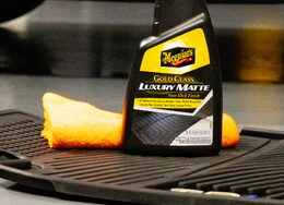 Meguiar's Gold Class Luxury Matte - ochrana vnitřních plastů a kůže, matný vzhled, 473ml
