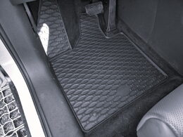 Gumové koberce LEAPMOTOR C10 r.v. 2024->