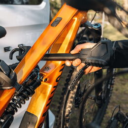 Nosič 3 kol na tažné zařízení Thule VeloSpace 3 + adaptér