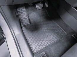 Gumové koberce MITSUBISHI Outlander PHEV r.v. 2022->