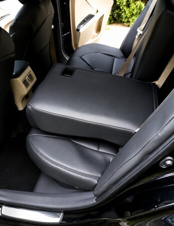 Autopotahy na míru TOYOTA CAMRY VI, XV70, od r. 2017-2024, AUTHENTIC VELVET TAXI