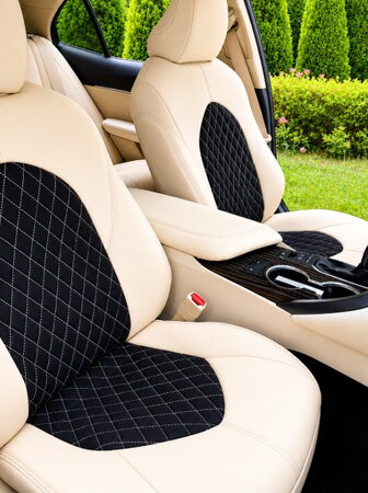 Autopotahy na míru TOYOTA CAMRY VI, XV70, 2017-2024, AUTHENTIC VELVET CARO béžovo černé