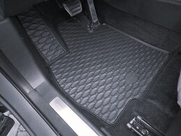 Gumové koberce CHERY Tiggo 9 PHEV r.v. 2024-> 5 míst