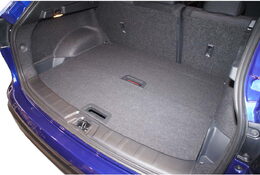Vana do kufru NISSAN Qashqai II J11 2014-2020 horní kufr