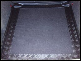 Vana do kufru SUZUKI Ignis 2001-2003