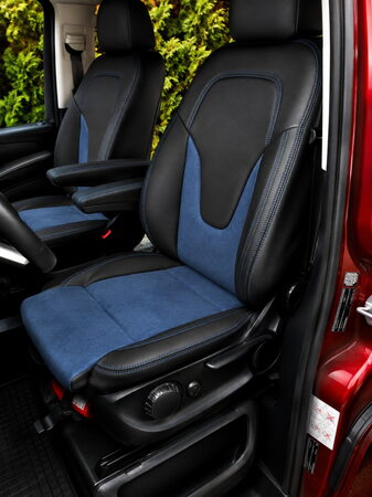 Autopotahy na míru VOLKSWAGEN CRAFTER II, 2 MÍSTA, od r. 2017 AUTHENTIC VELVET modré