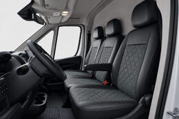 Autopotahy Citroen Jumper II, 3 místný, od r. 2006, a FL od r. 2016, ekokůže CARO černé