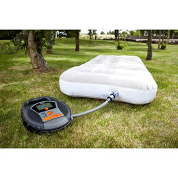 OSRAM Akumulátorový automatický digitální pneu kompresoror, 12V