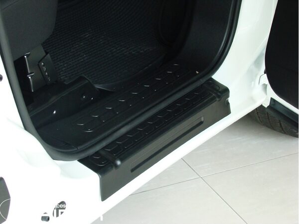 Kryty prahů FIAT Doblo 2010->