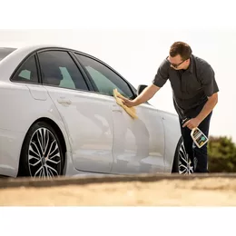 Meguiars Ultimate Wash & Wax Anywhere - přípravek pro mytí bez vody, 768 ml