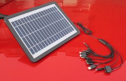 Solární nabíječka 6W pro udržovací dobíjení baterií + dobíjení mobilních telefonů