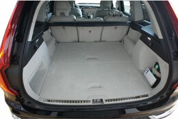 Vana do kufru VOLVO XC 90 2015-> 3.řada dole