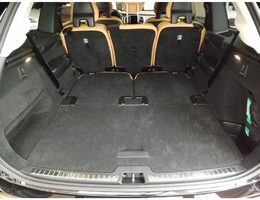 Vana do kufru VOLVO XC 90 2015-> 3.řada dole