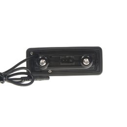 Kamera PAL/NTSC do vozu AUDI A1/Škoda Octavia II/Fabia 2012-15 v madle kufru