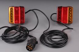 LED světla s elektrokabeláží k vleku 7pin/4m s magnetickým uchycením