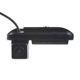 Kamera PAL/NTSC do vozu Mercedes B v madle kufru
